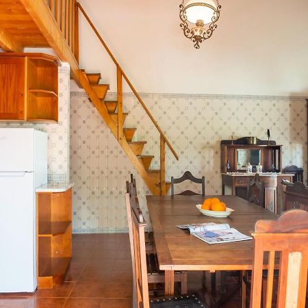 House With Authentic Tiling And Antique Furniture Villa Montemor-o-Novo Exteriör bild