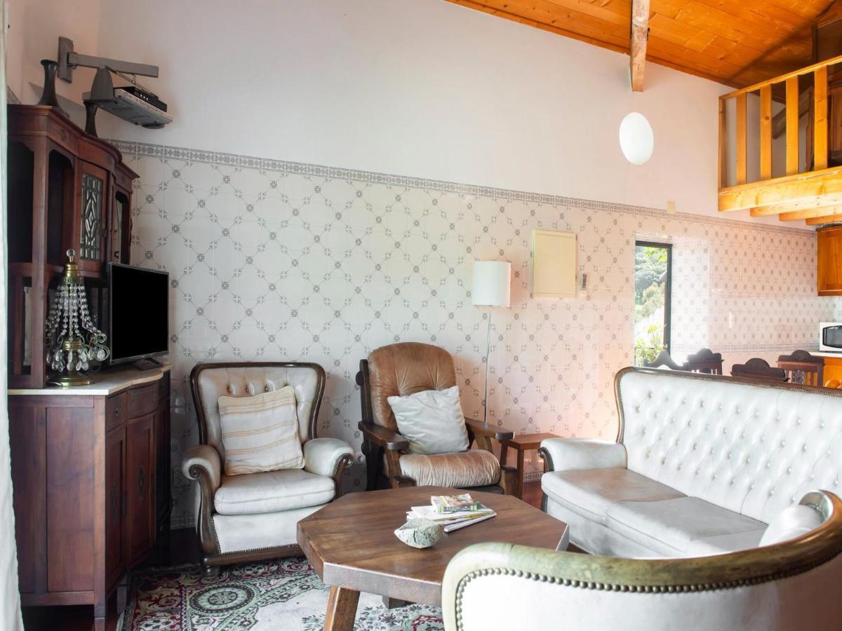 House With Authentic Tiling And Antique Furniture Villa Montemor-o-Novo Exteriör bild