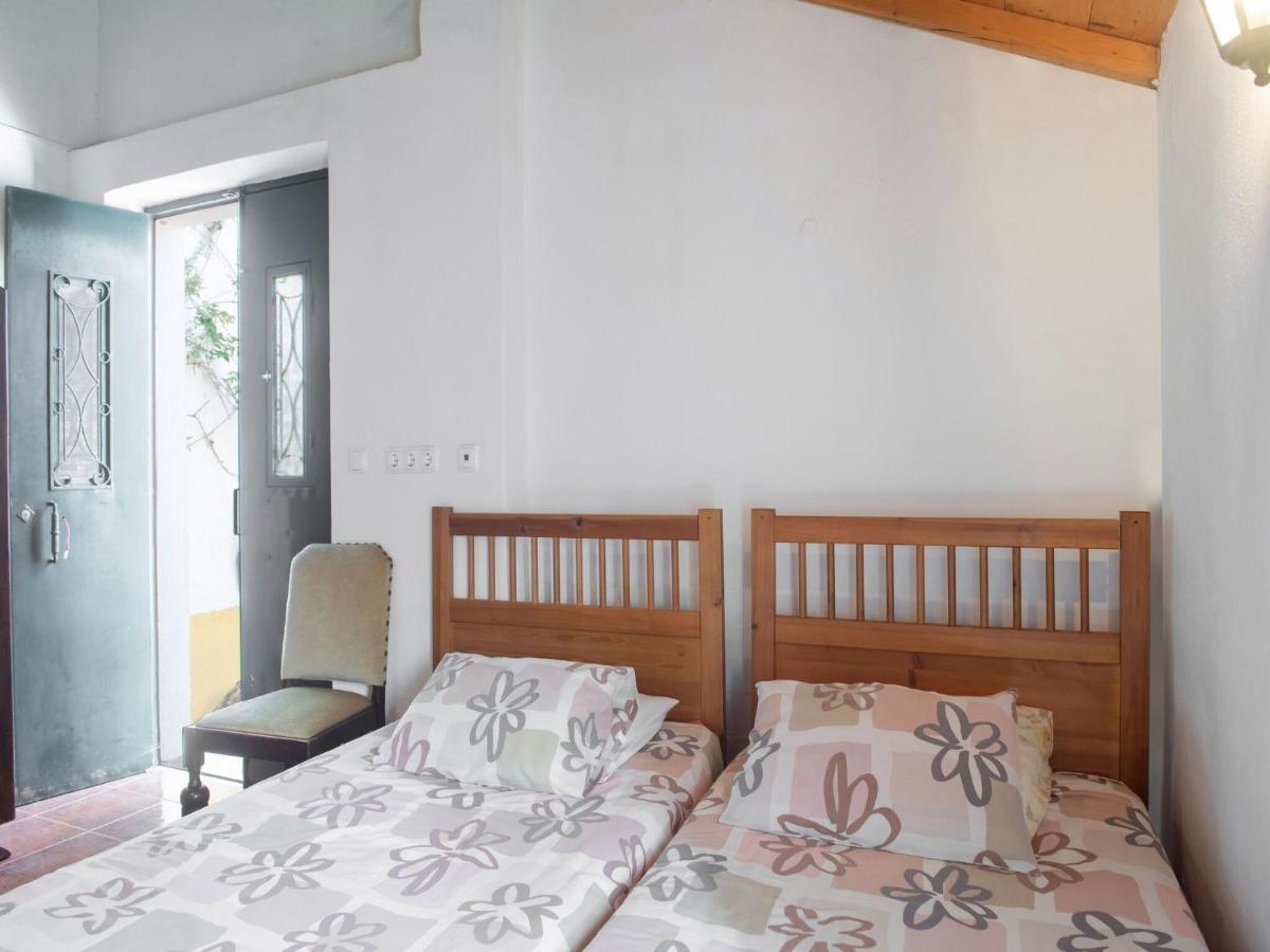 House With Authentic Tiling And Antique Furniture Villa Montemor-o-Novo Exteriör bild